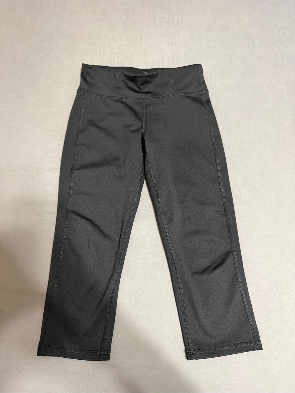 💥 KIDS Old Navy Active Black Workout Capri